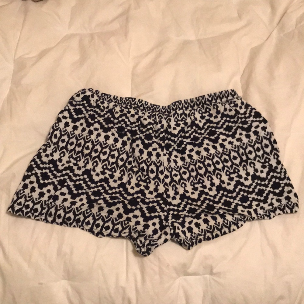 Shorts - Picture 2 of 2